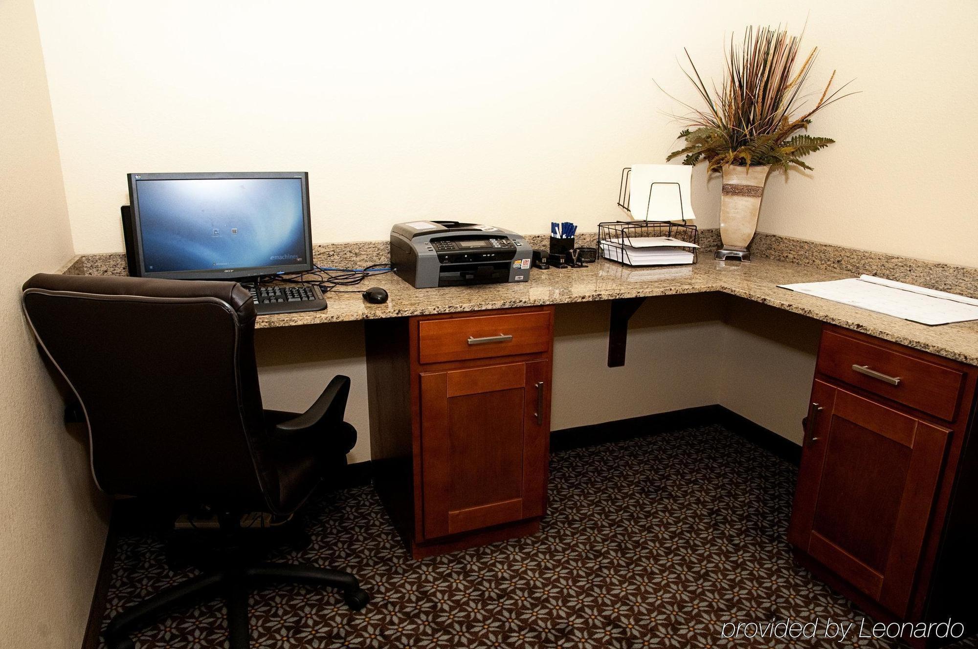 Candlewood Suites Tallahassee By Ihg Einrichtungen foto